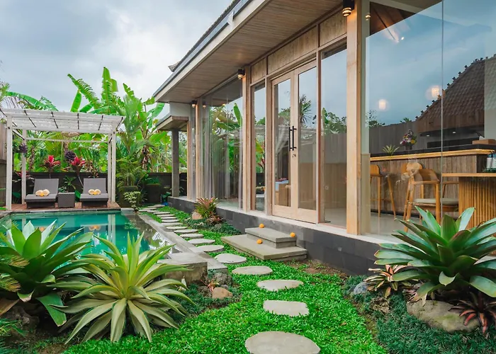 Garis Laksmi Villa
